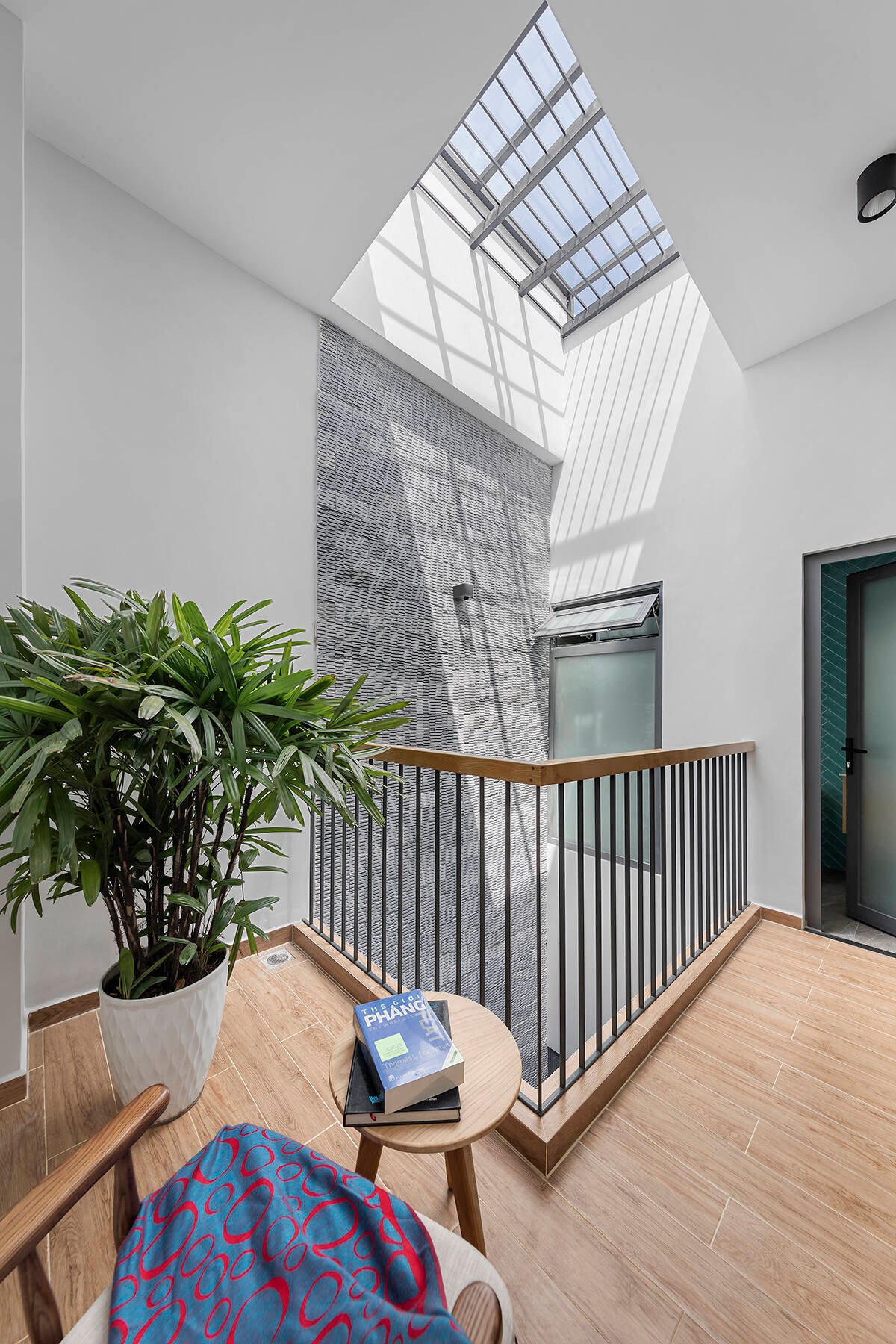 Chiêm ngưỡng ngôi nhà lột xác sau quá trình cải tạo ở Sài Gòn 