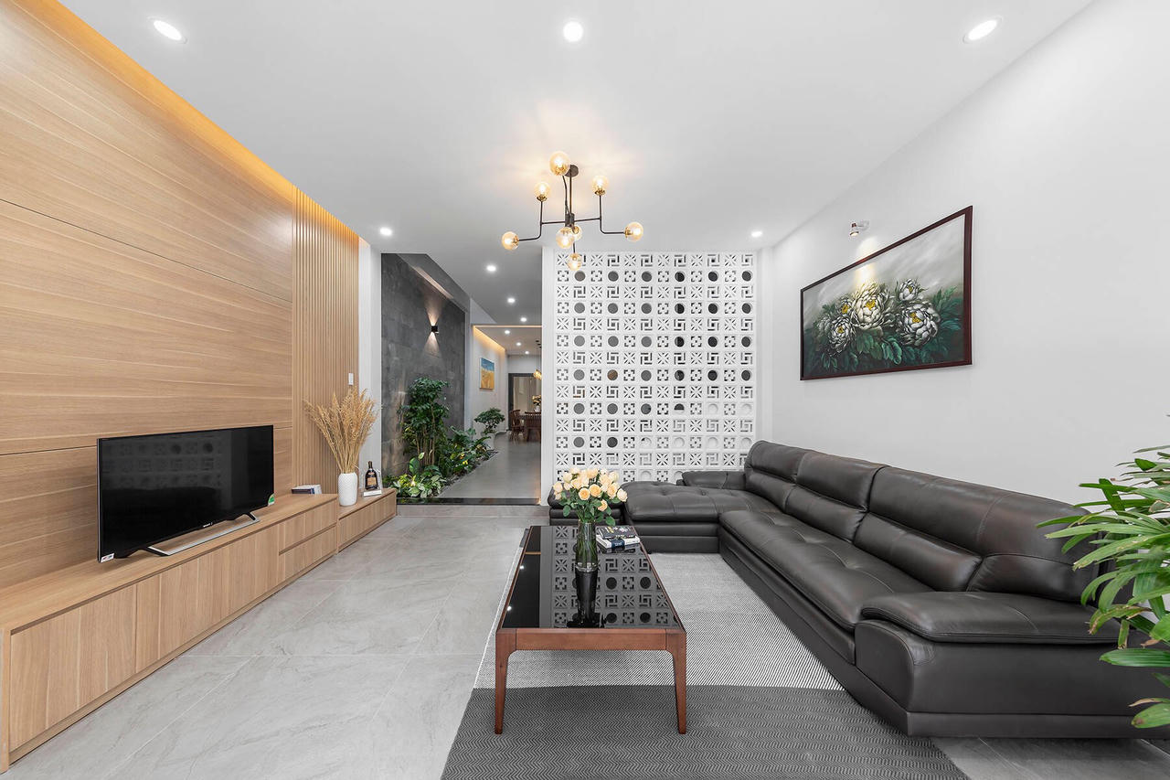 Chiêm ngưỡng ngôi nhà lột xác sau quá trình cải tạo ở Sài Gòn 