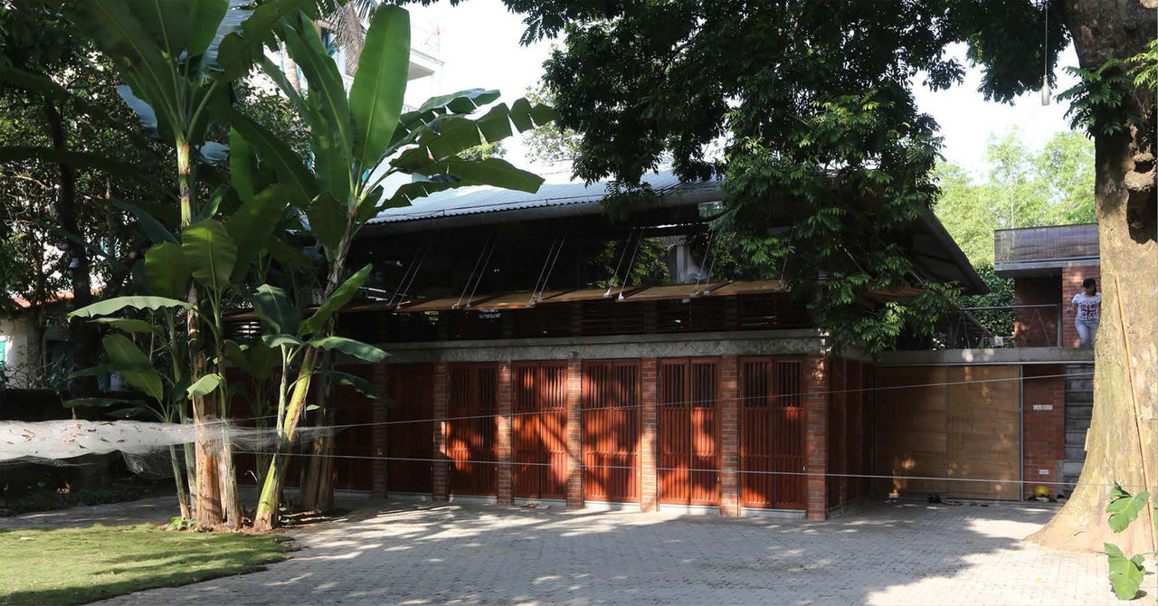 Chiêm ngưỡng nhà tre truyền thống đẹp dung dị giữa lòng Hà Nội 