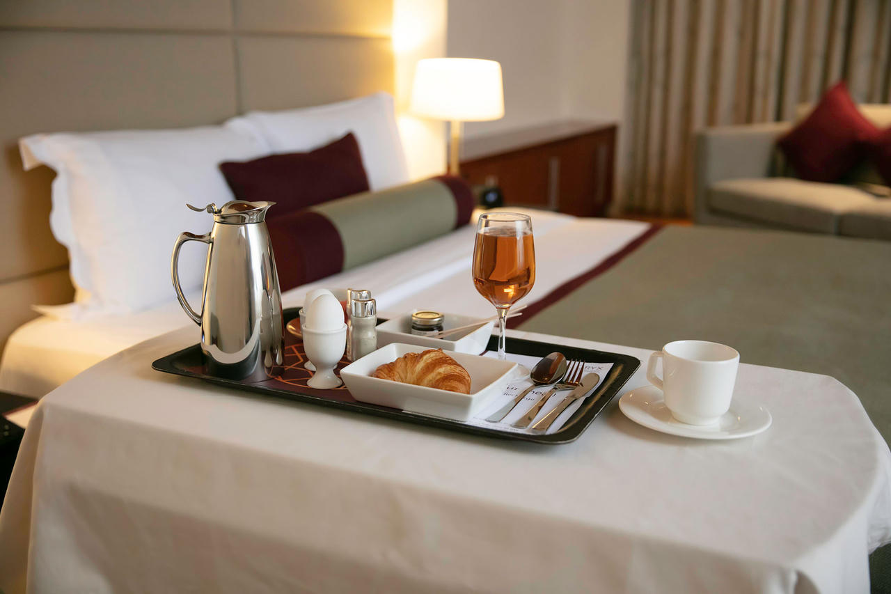 Khám phá khách sạn trong sân bay xa xỉ bậc nhất thế giới 