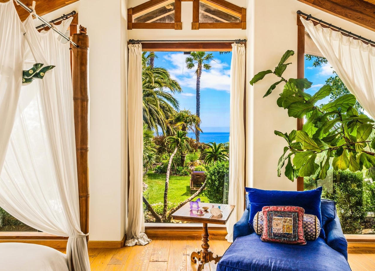 Chiêm ngưỡng dinh thự biển gần 790 tỷ đồng của đạo diễn James Cameron 