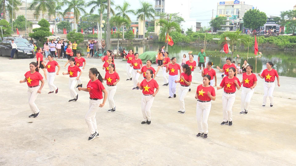 Những lợi ích không tưởng từ hoạt động nhảy dân vũ