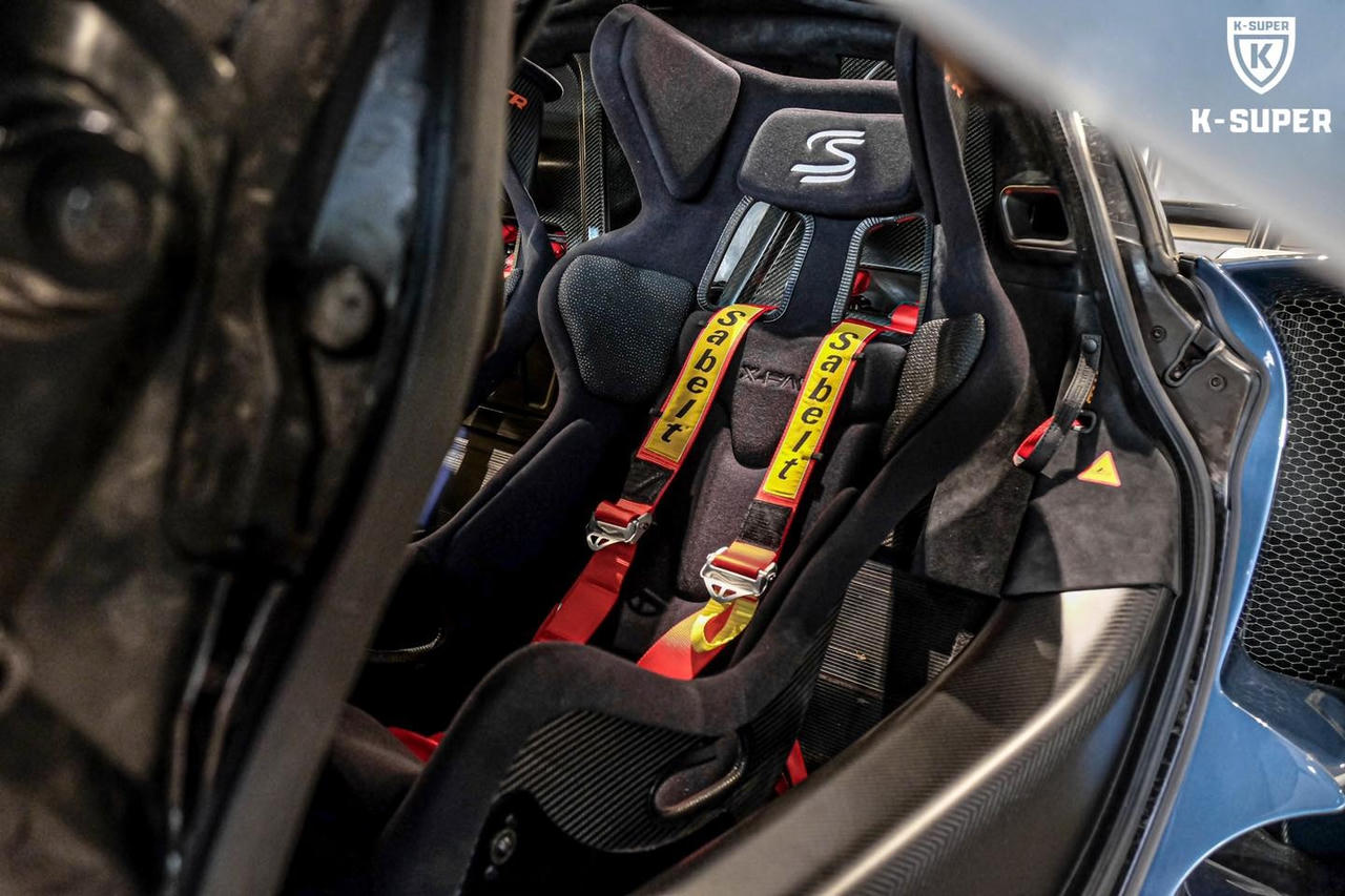 Siêu phẩm McLaren Senna GTR tại showroom của Phan Công Khanh 