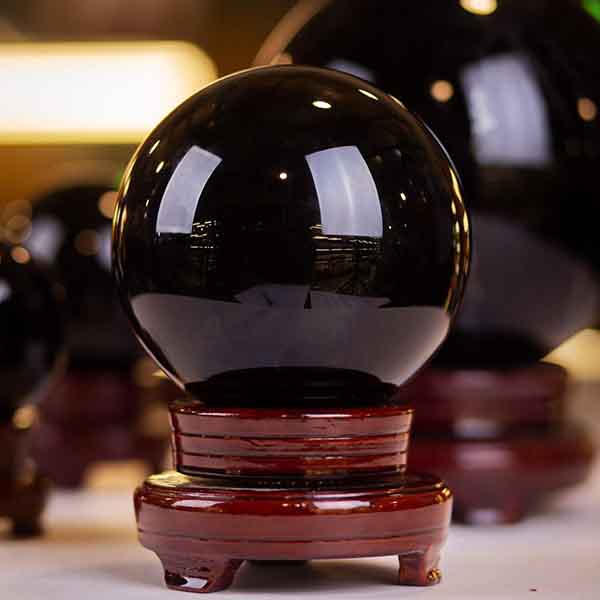 Gợi ý 4 vật phẩm phong thủy thu hút tài lộc khi để trên bàn làm việc 