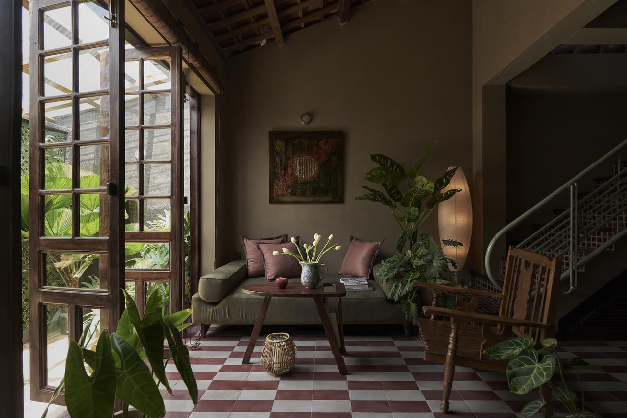 Ngôi nhà trong ngõ khu tập thể “lột xác” sau khi được cải tạo