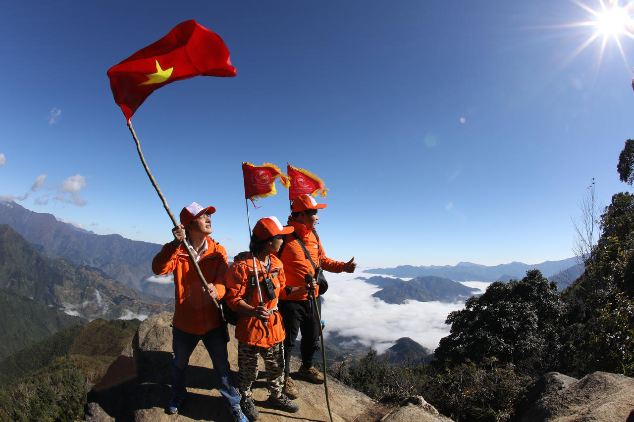 Những người thích hợp với môn thể thao leo núi