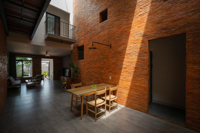 Độc đáo ngôi nhà bên ngoài đơn giản nhưng bên trong vô cùng tiện ích tại Đồng Nai