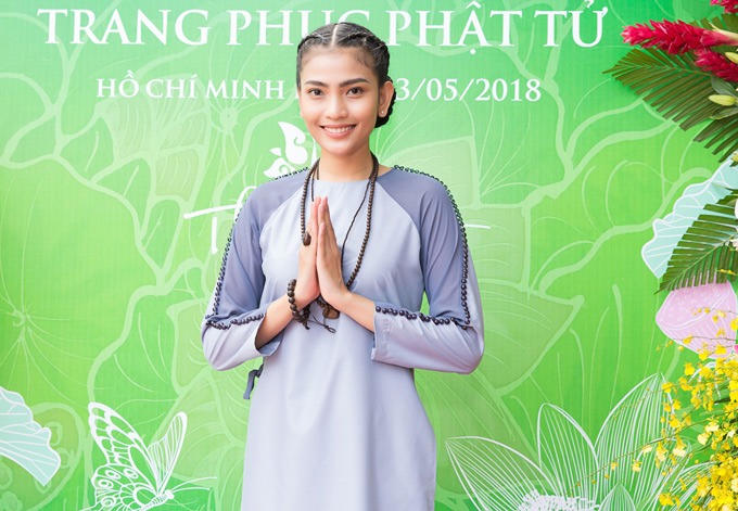 Trương Thị May - ‘Mỹ nhân ăn chay hấp dẫn nhất châu Á’ càng tu càng đẹp