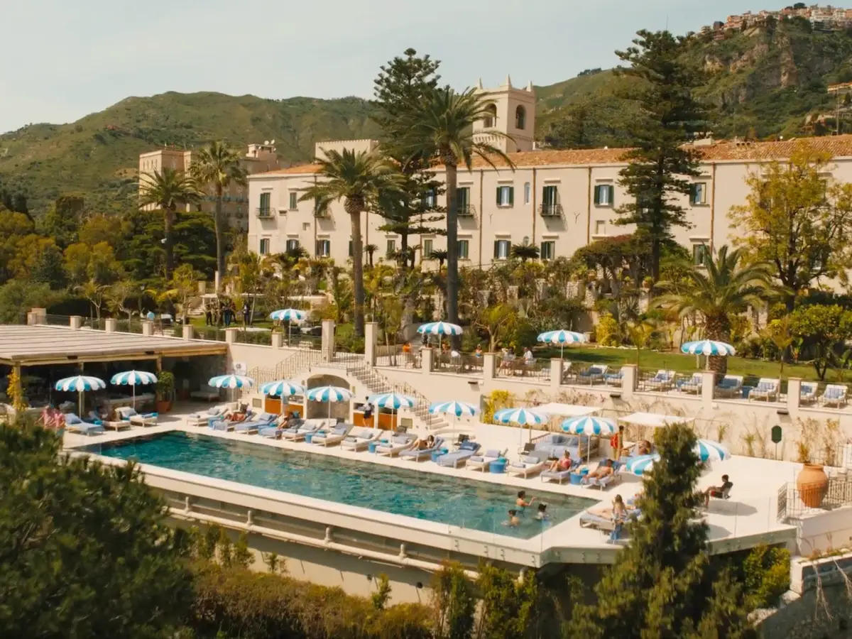 Những người giàu nhất thế giới đi du lịch ở đâu?