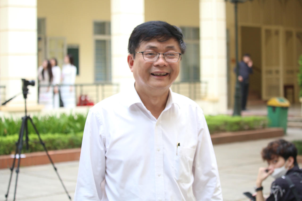 Ấn tượng với Ngày hội chào tân sinh viên trường Báo