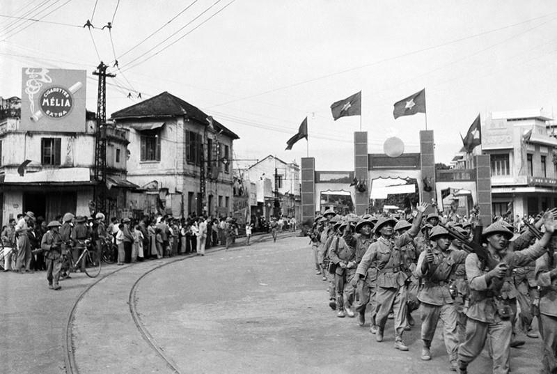 Những hình ảnh tư liệu về Ngày Giải phóng Thủ đô 10/10/1954 