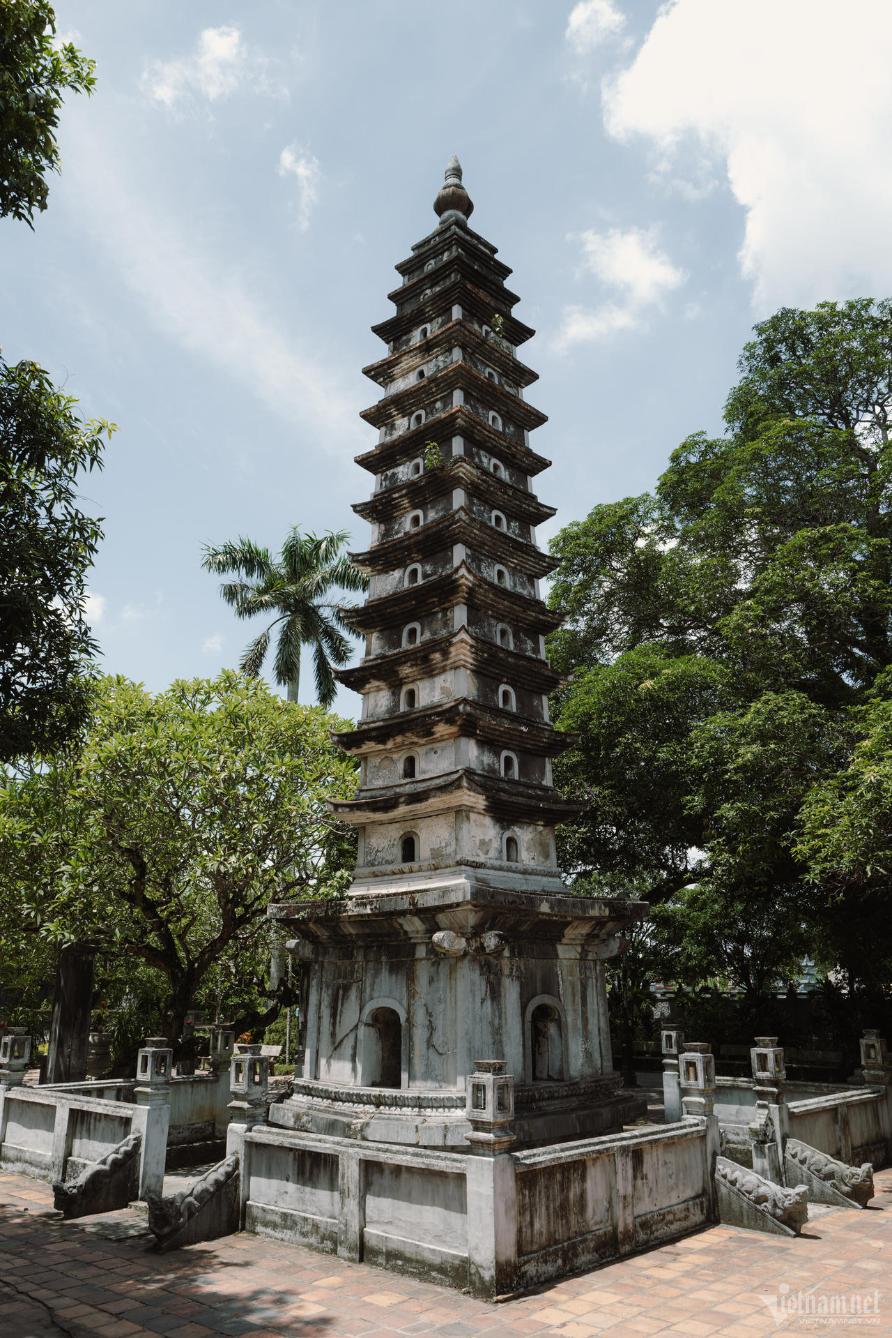 Khám phá ngôi chùa tháp cao nhất Việt Nam