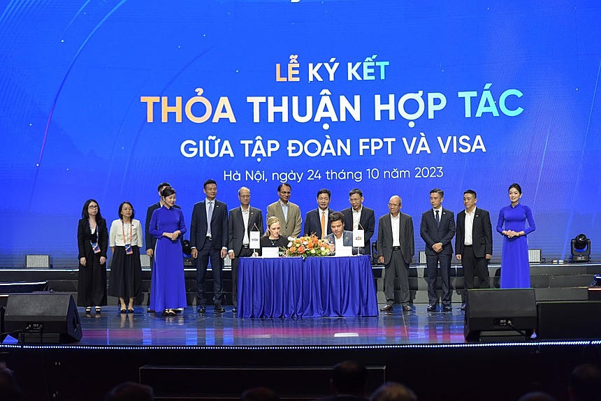 FPT trình làng hệ sinh thái khách hàng thân thiết Happy Club