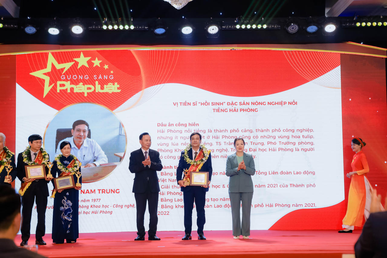 Các Gương sáng pháp luật được tôn vinh năm 2023