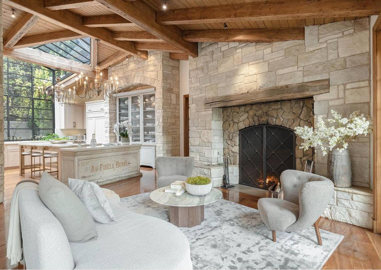 Khám phá biệt thự đẳng cấp của nữ ca sĩ Jennifer Lopez