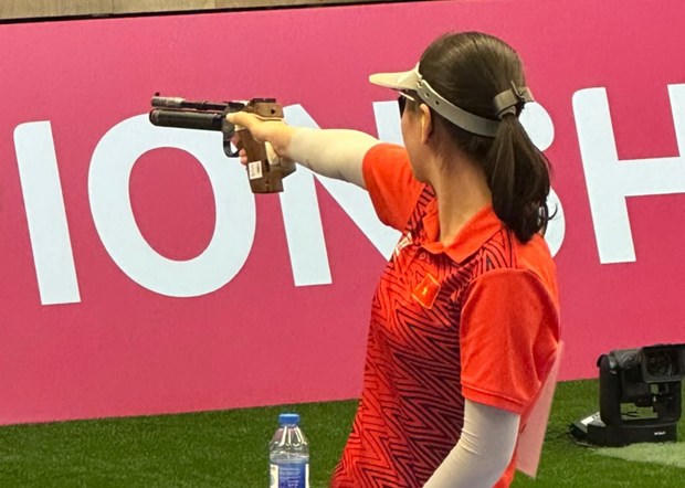 2 xạ thủ ASIAD Phạm Quang Huy và Trịnh Thu Vinh tham dự Giải Vô địch Bắn súng quốc gia 