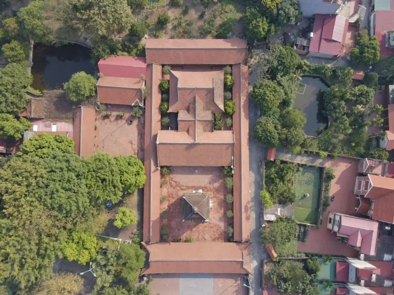 Khám phá ngôi chùa phật giáo cổ nhất Việt Nam 