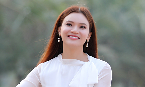 Nghệ sĩ lớn tuổi nhất và trẻ tuổi nhất được phong tặng Nghệ sĩ Nhân dân là ai? 