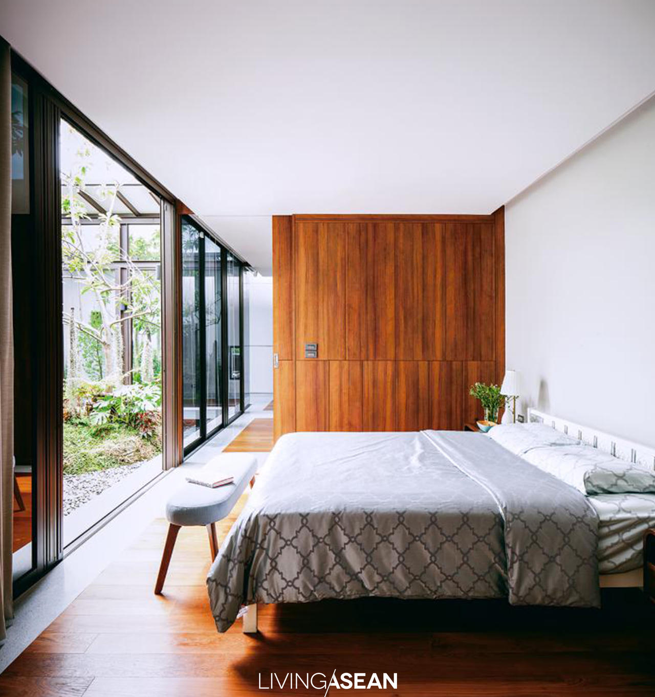 Chiêm ngưỡng ngôi nhà cấp 4 kiểu Nhật với tất cả các phòng có view nhìn ra khu vườn xanh mát 