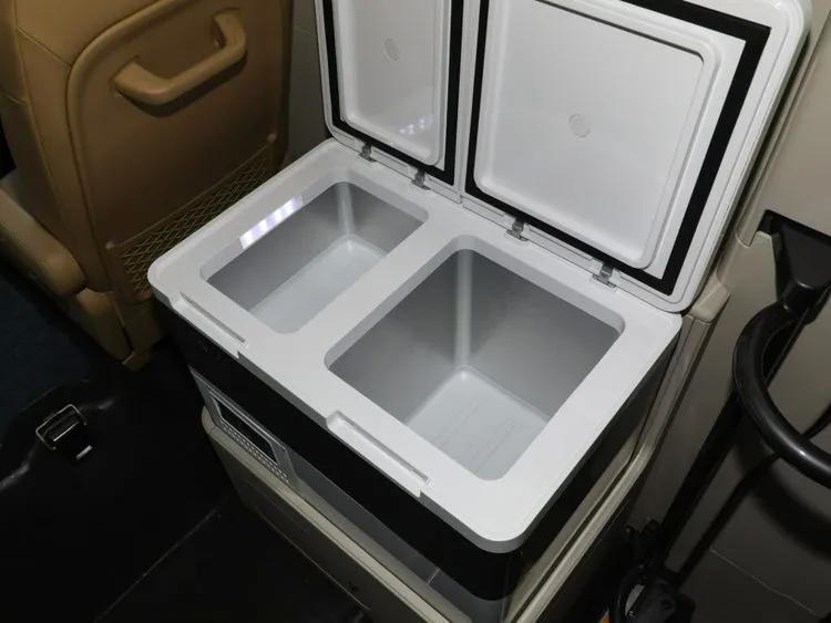 Hồng Kỳ giới thiệu xe buýt hạng sang dành cho lãnh đạo Trung Quốc 