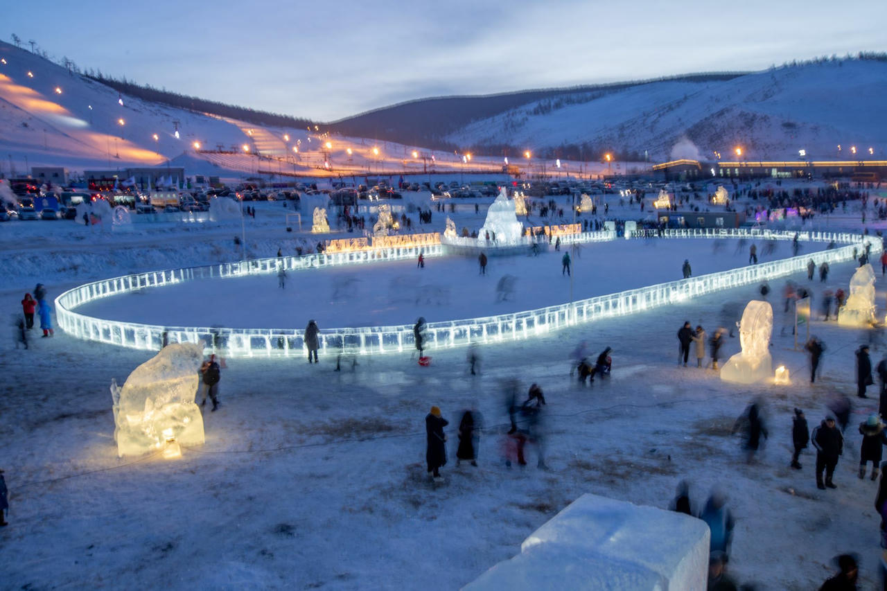 Chiêm ngưỡng Lễ hội Băng tuyết tại Mông Cổ mới lập kỷ lục Guinness 