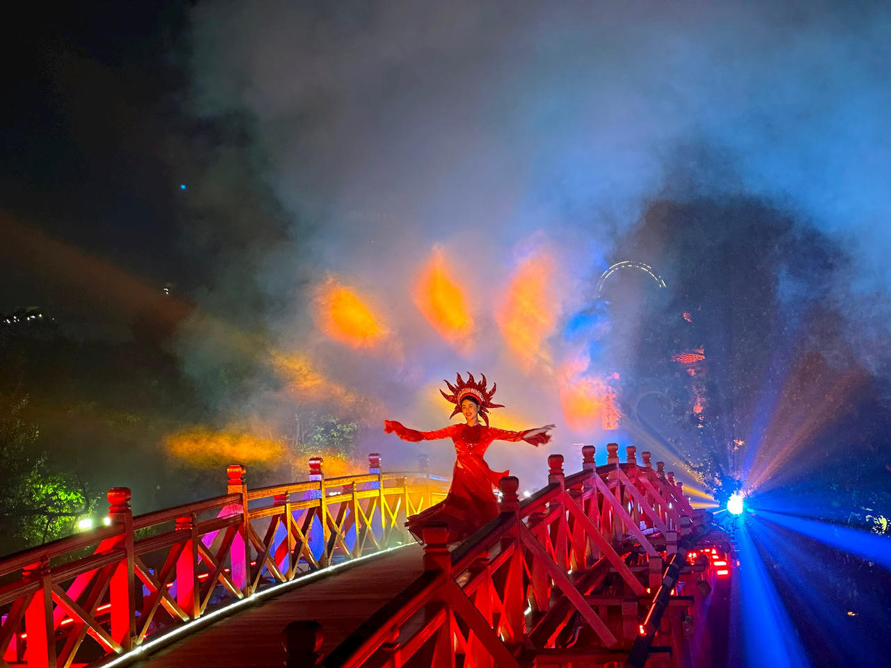 Ra mắt tour đêm “Ngọc Sơn - đêm huyền bí” 