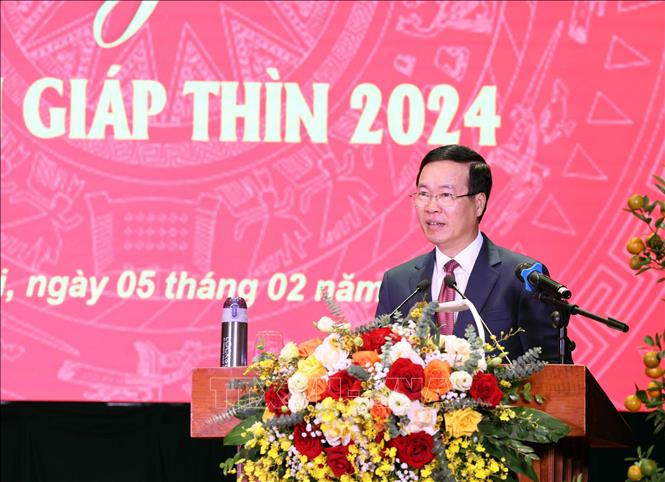 Chủ tịch nước Võ Văn Thưởng thăm, chúc Tết cán bộ, chiến sĩ Bộ Tư lệnh Cảnh vệ