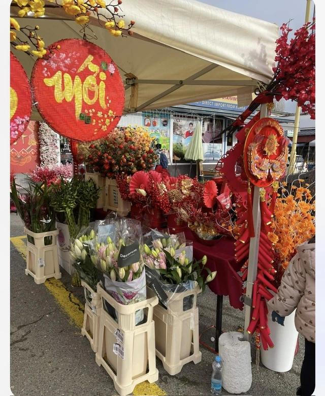 Tết ấm áp của cộng đồng người Việt ở nước ngoài 