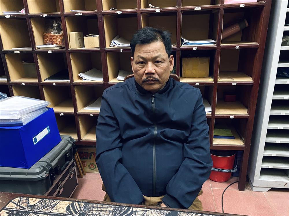 Khởi tố 2 đối tượng chống người thi hành công vụ khi tham gia giao thông 