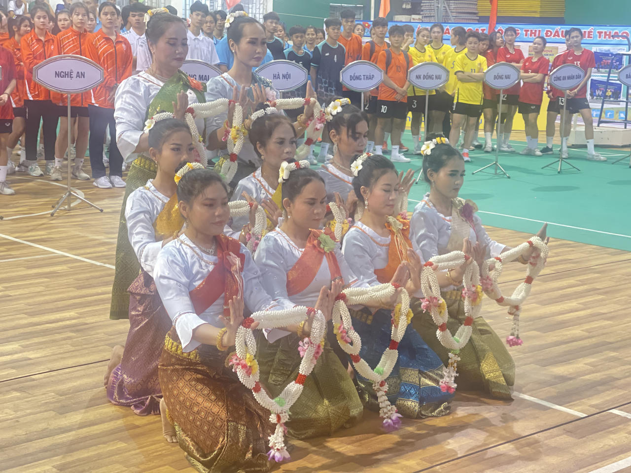 Khai mạc giải vô địch các Câu lạc bộ Cầu mây năm 2024