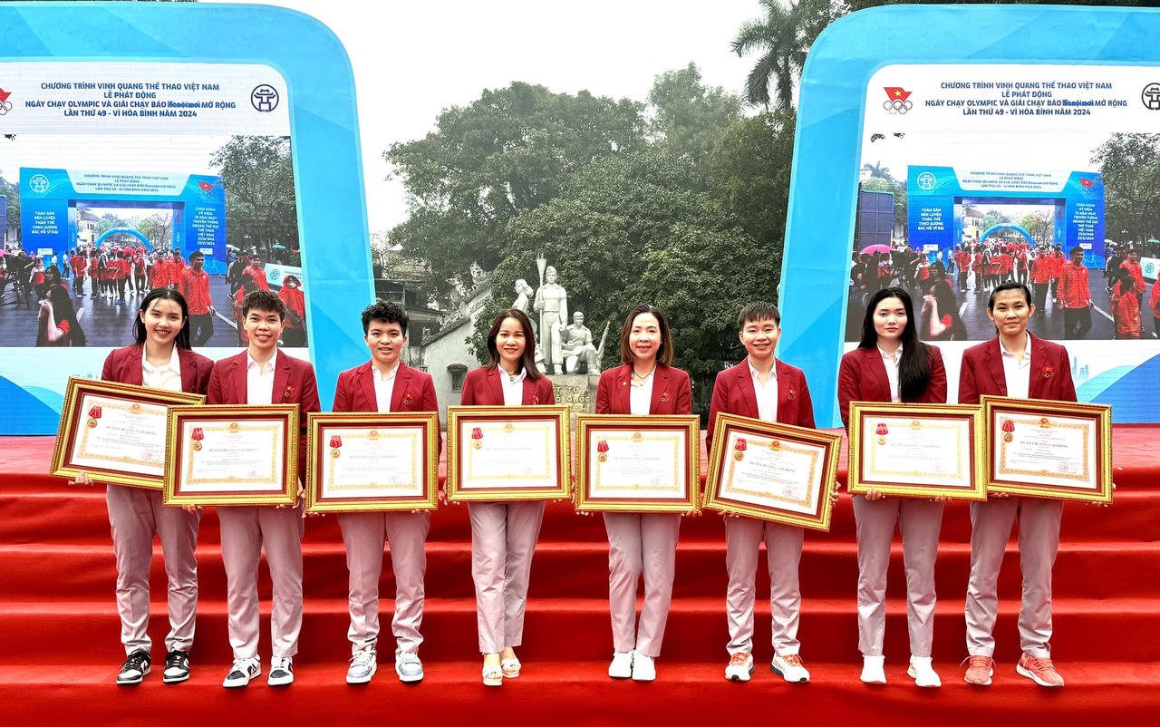 Vinh danh đội tuyển Cầu mây nữ Việt Nam 