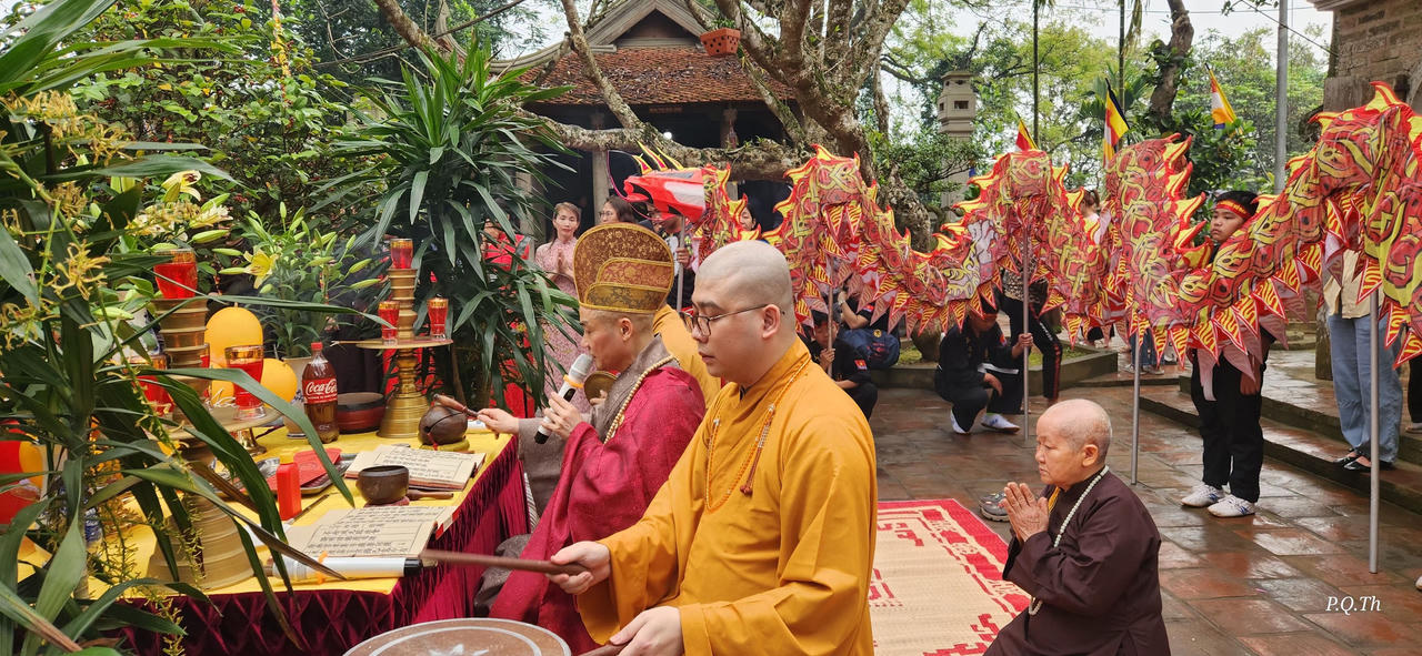  Kỷ niệm 10 năm đón nhận bằng Di tích Quốc gia đặc biệt Chùa Tây Phương 