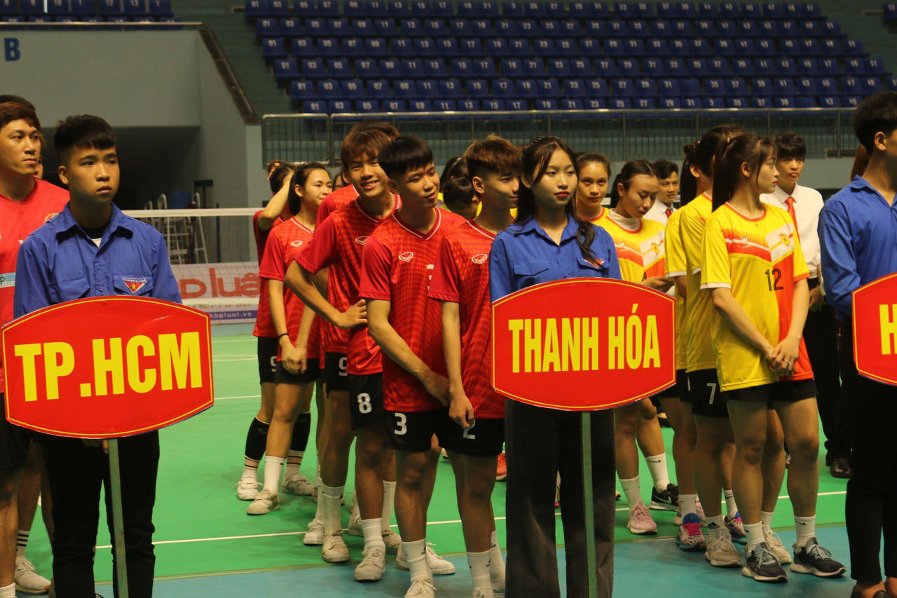 Hơn 100 vận động viên tham dự “Giải vô địch cầu mây Quốc gia 2024” 