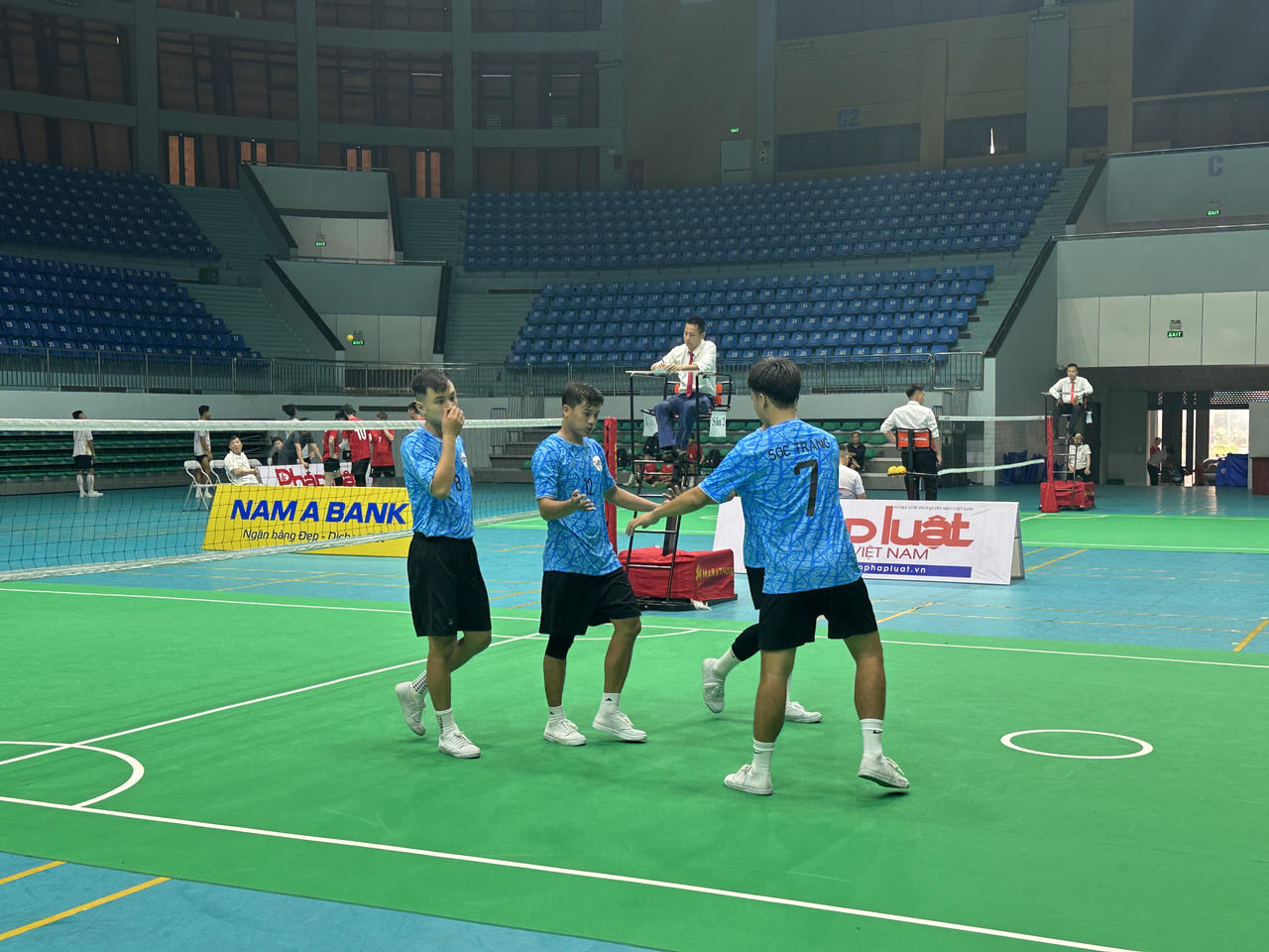 Các vận động viên hăng say thi đấu ngay sau lễ khai mạc “Giải vô địch cầu mây Quốc gia 2024”