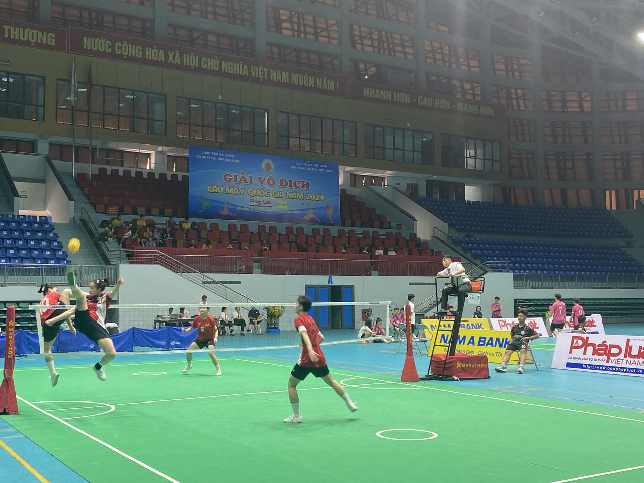 Các chàng trai cầu mây Hà Nội lên ngôi vô địch ở nội dung đội tuyển đôi nam