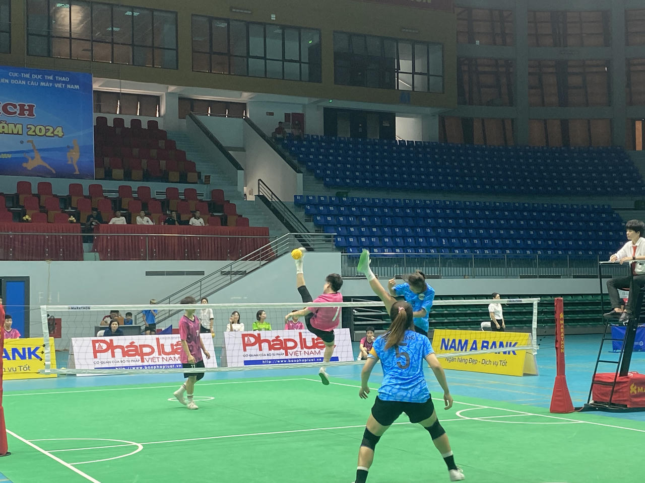 Các chàng trai cầu mây Hà Nội lên ngôi vô địch ở nội dung đội tuyển đôi nam