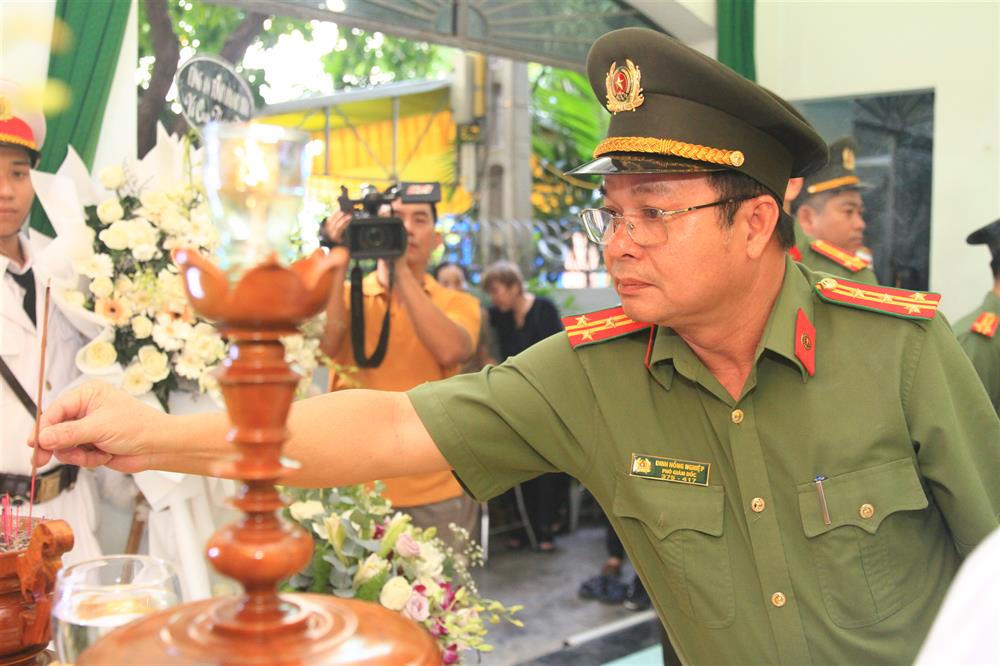 Tiễn biệt Trung tá Cảnh sát giao thông hy sinh khi làm nhiệm vụ