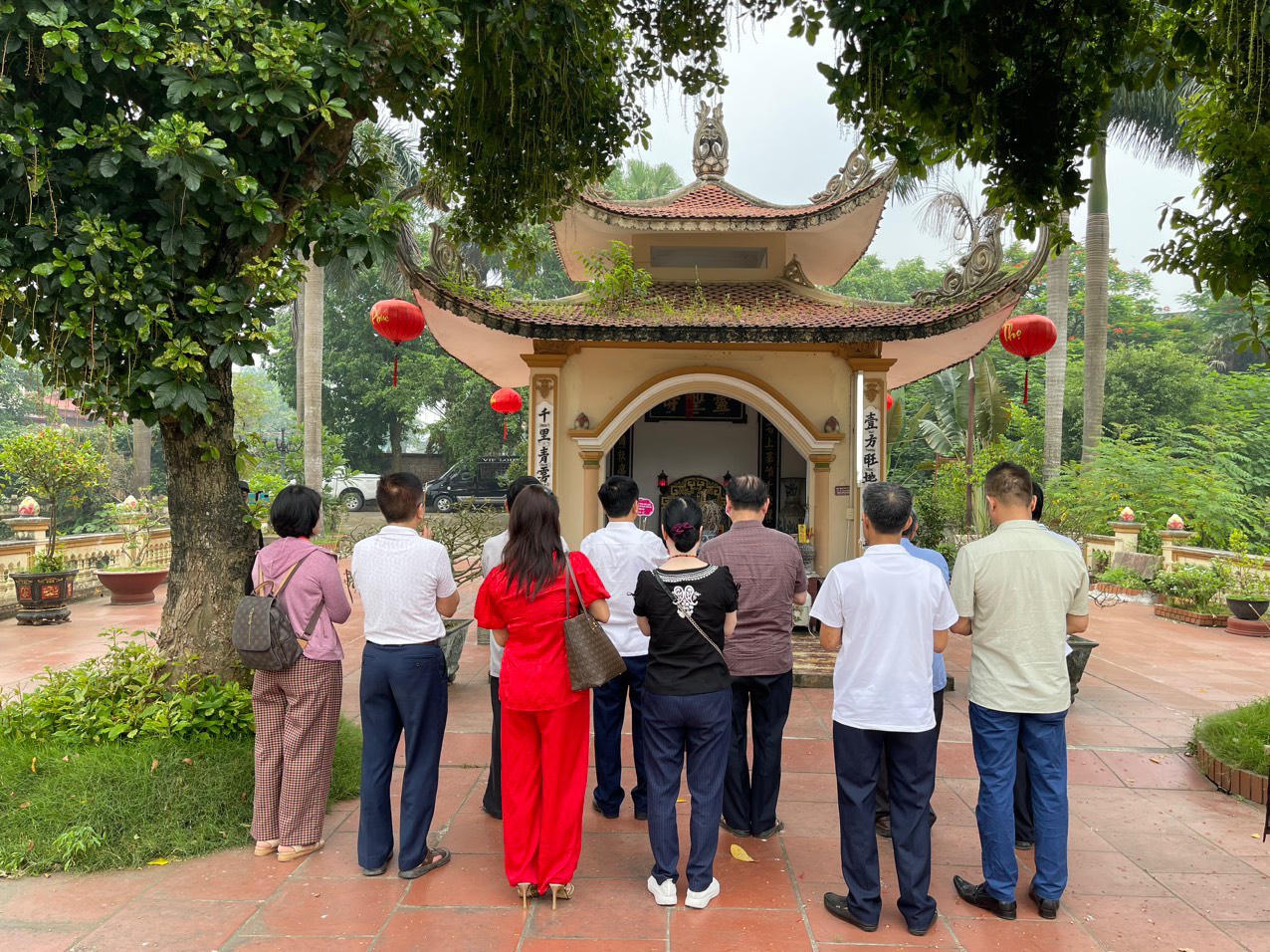 CLB Doanh nhân họ Phan Miền Bắc và Thân Hữu tổ chức chương trình về nguồn đất tổ Phú Thọ 