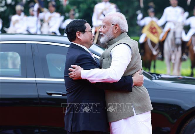 Thủ tướng Narendra Modi chủ trì lễ đón Thủ tướng Phạm Minh Chính thăm Ấn Độ