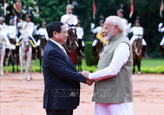 Thủ tướng Narendra Modi chủ trì lễ đón Thủ tướng Phạm Minh Chính thăm Ấn Độ