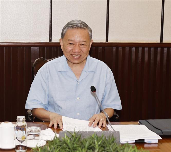 Tổng Bí thư, Chủ tịch nước Tô Lâm chủ trì Phiên họp thường kỳ Lãnh đạo chủ chốt