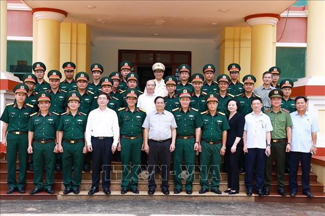 Thủ tướng Phạm Minh Chính thăm các lực lượng vũ trang tỉnh Đắk Lắk