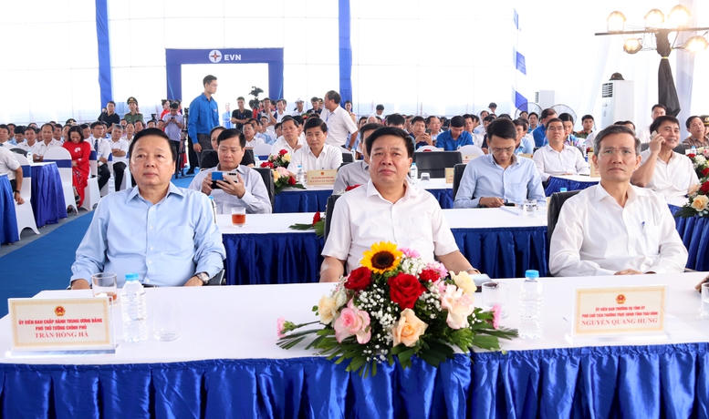 Thủ tướng dự lễ khánh thành đường dây 500 kV mạch 3