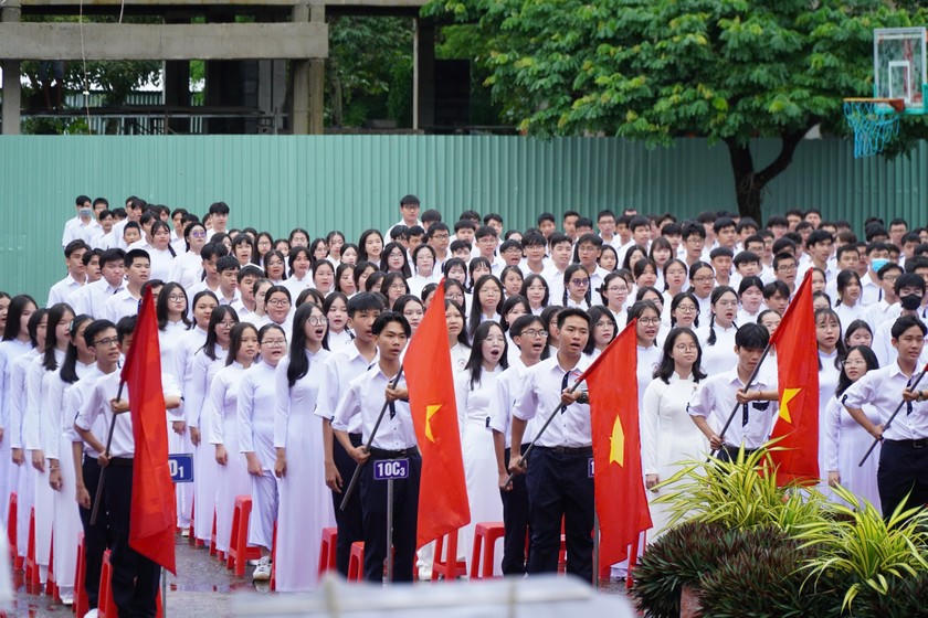 Không khí háo hức chào đón năm học mới tại khắp các tỉnh thành cả nước