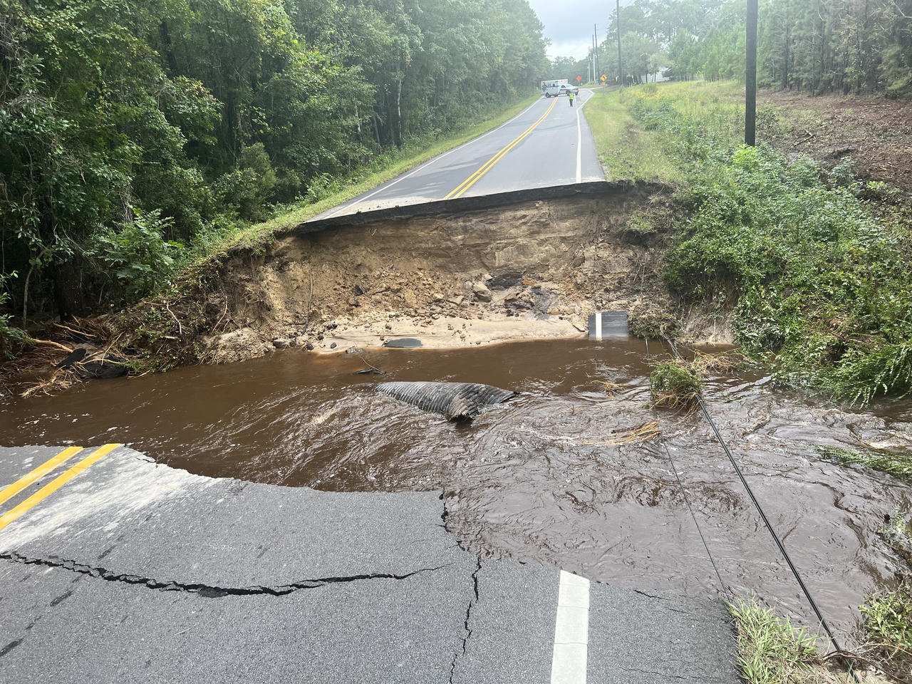 Mưa kỷ lục ngàn năm gây ngập lụt nghiêm trọng tại Mỹ 