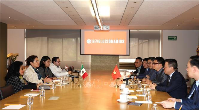 Đoàn đại biểu Đảng Cộng sản Việt Nam dự hội thảo quốc tế 'Các chính đảng và một xã hội mới'