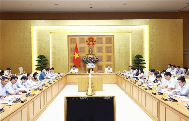 Thủ tướng: Xây dựng pháp luật phải có tư duy đột phá, tầm nhìn chiến lược, lâu dài