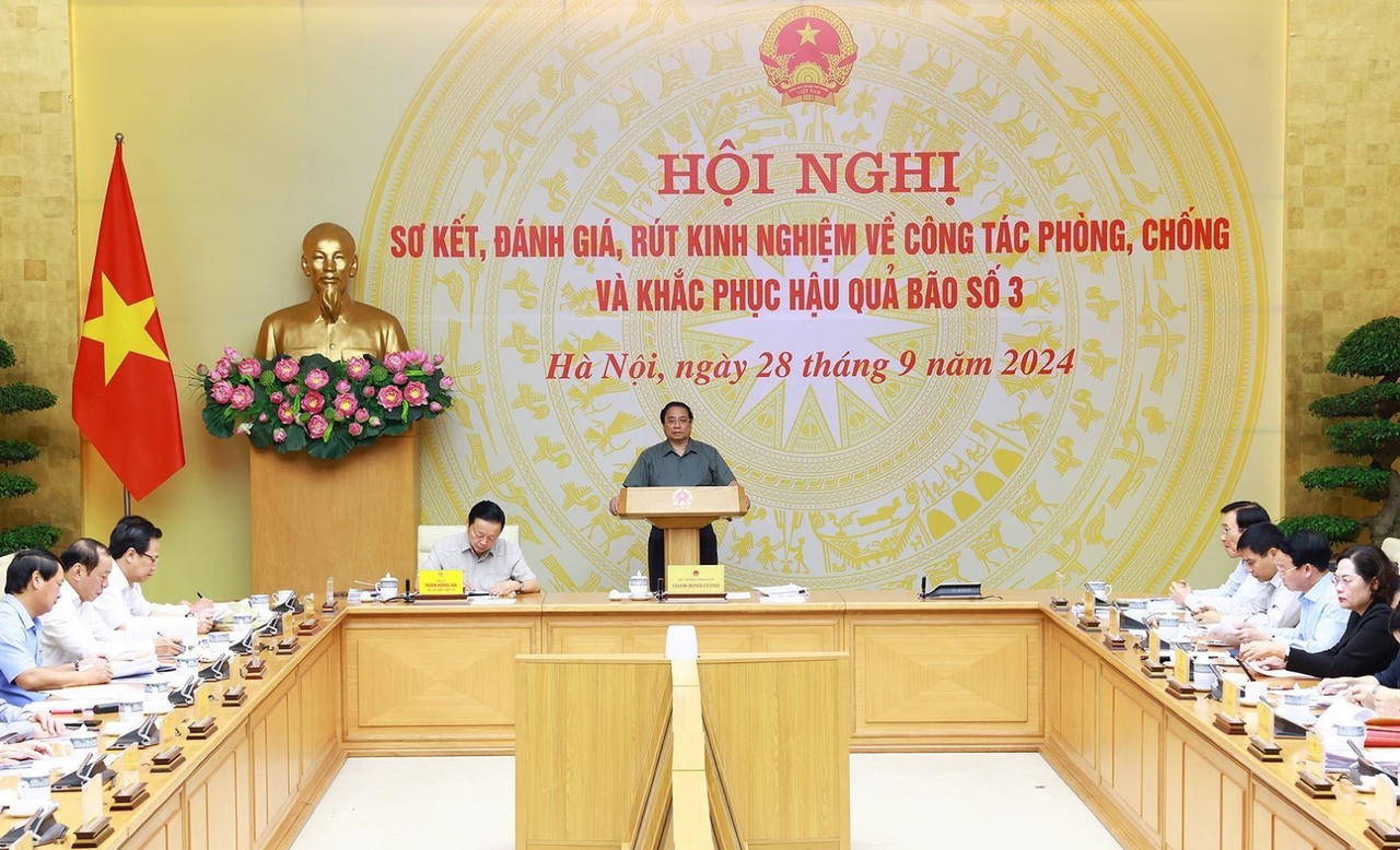 Thủ tướng chủ trì Hội nghị rút kinh nghiệm về ứng phó với bão số 3