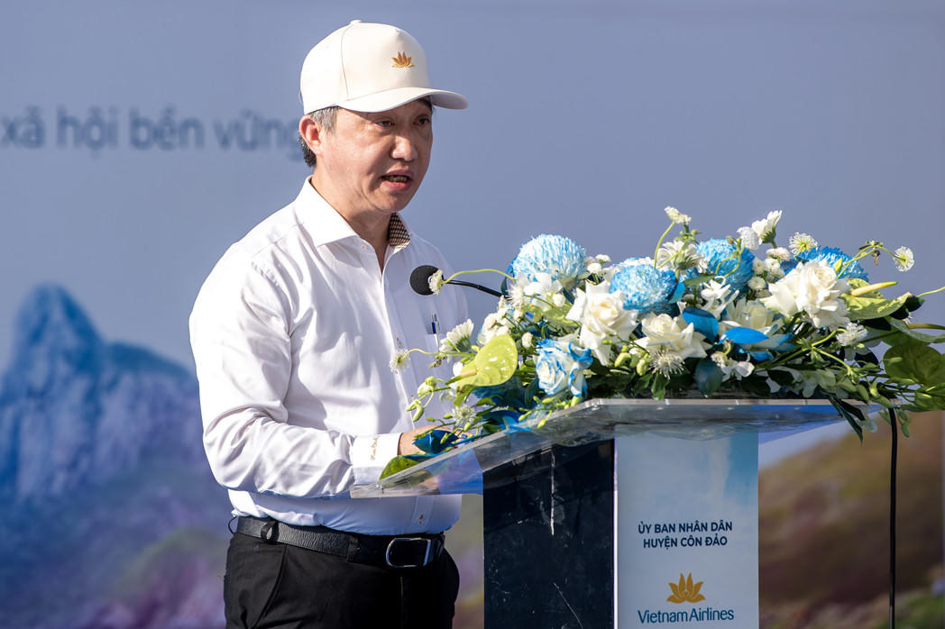 Vietnam Airlines "Bay nhẹ tới Côn Đảo": Tiên phong bảo vệ môi trường, phát triển du lịch bền vững 