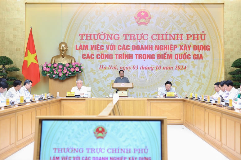 Thường trực Chính phủ làm việc với các doanh nghiệp xây dựng các công trình trọng điểm quốc gia